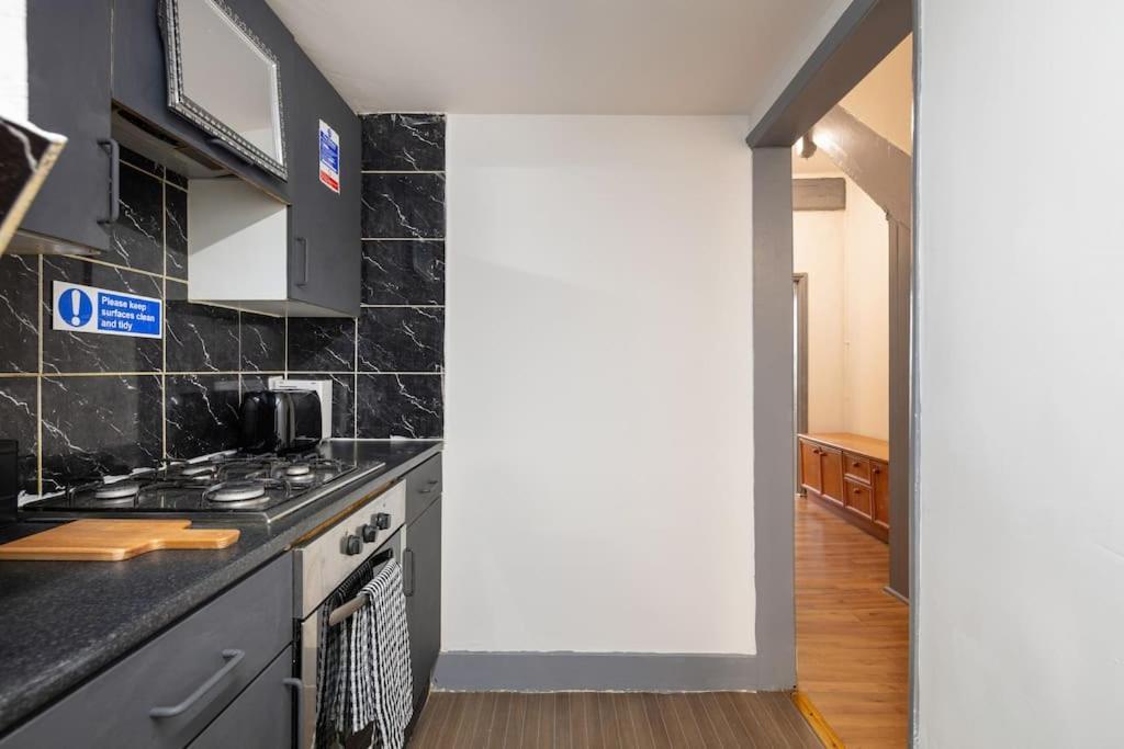 2A - Bright & Airy 2 Bed Flat - 20 Mins To Central Лондон Экстерьер фото